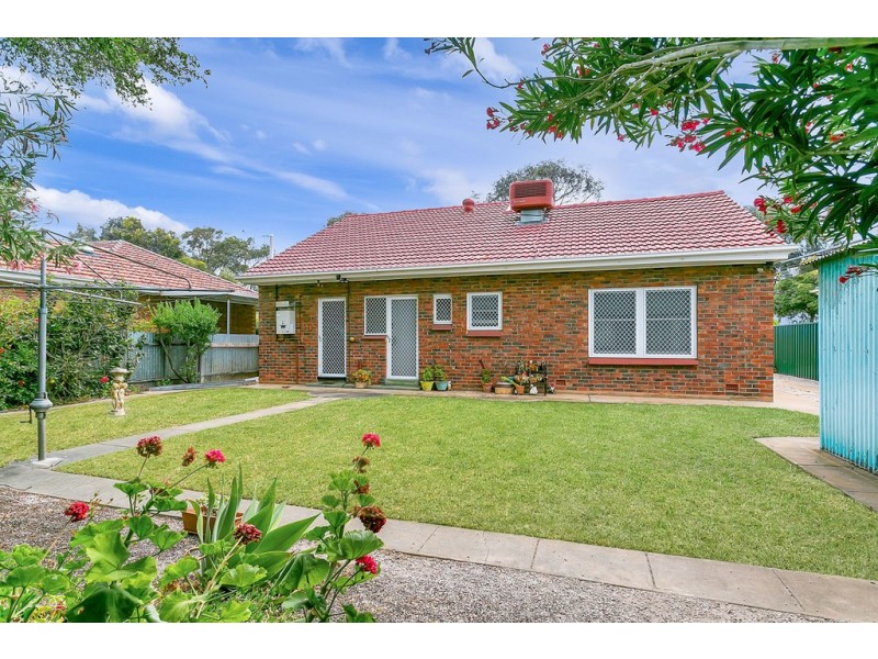 17 Drummond Ave, Findon SA 5023