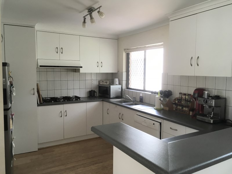 10 Sierra Avenue, Grange SA 5022