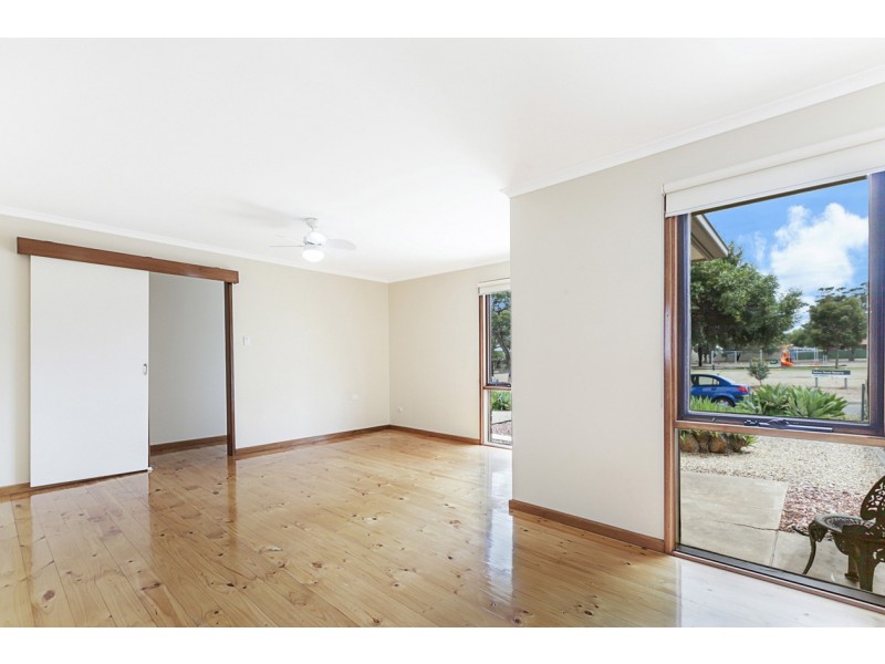 48 Selina Street, Morphett Vale SA 5162