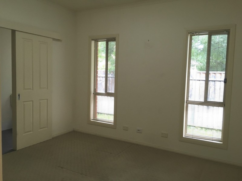 9 Pike Avenue, Mawson Lakes SA 5095