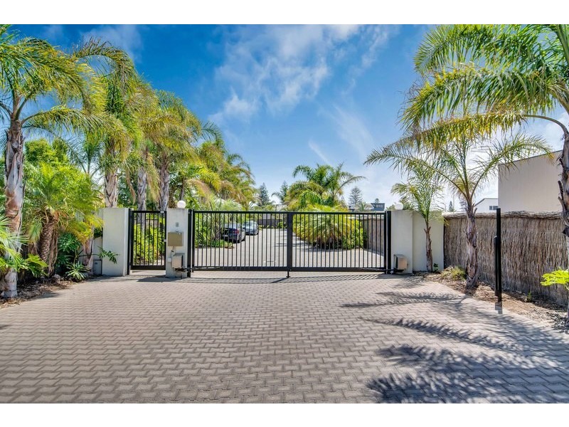 54 Liberty Ave, North Haven SA 5018