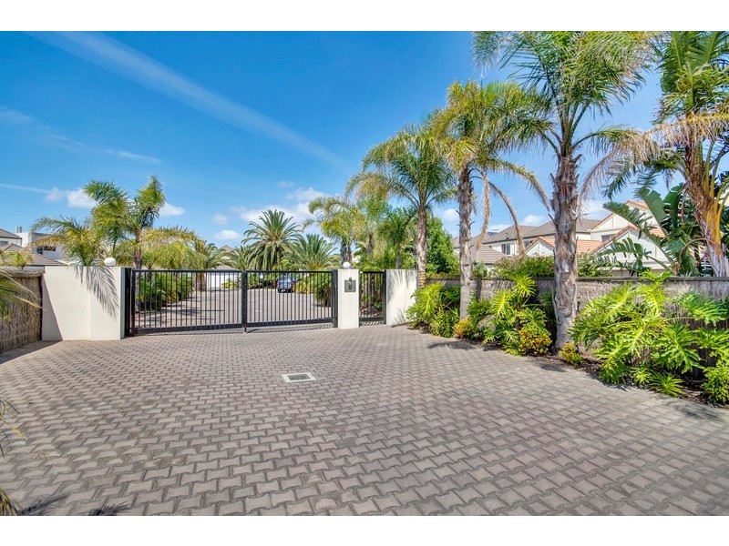 54 Liberty Ave, North Haven SA 5018