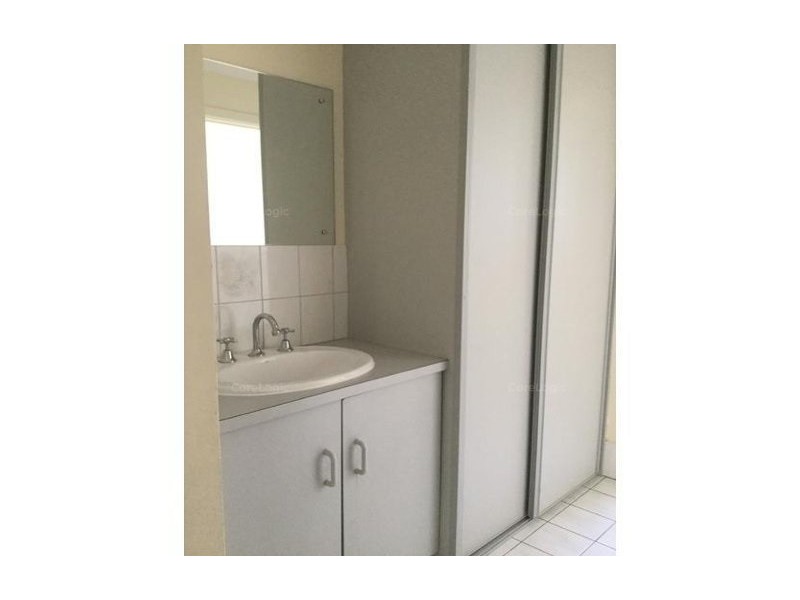 138 Perry Barr Road, Hallett Cove SA 5158