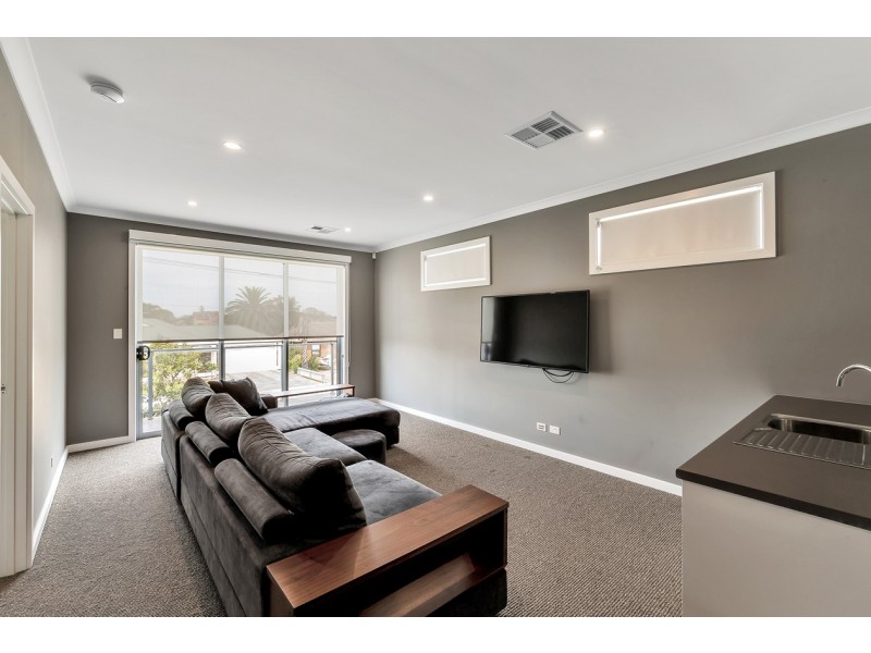 20 Raymond Avenue, Seaton SA 5023