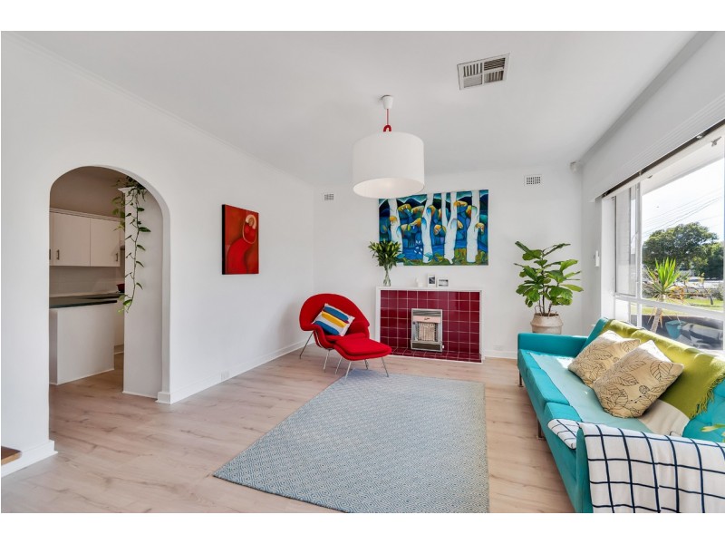 8 Airport Road, Brooklyn Park SA 5032