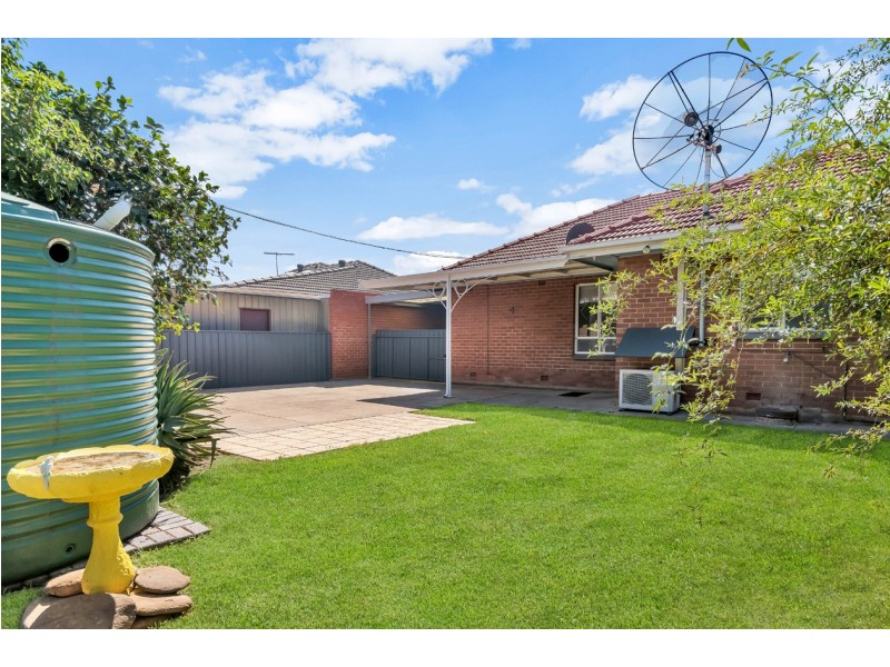 8 Airport Road, Brooklyn Park SA 5032