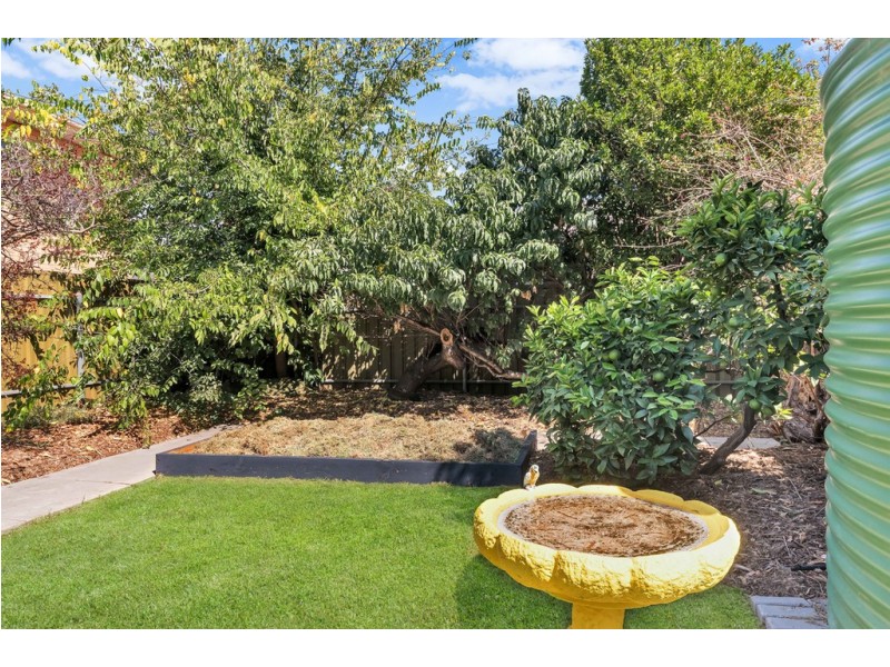 8 Airport Road, Brooklyn Park SA 5032