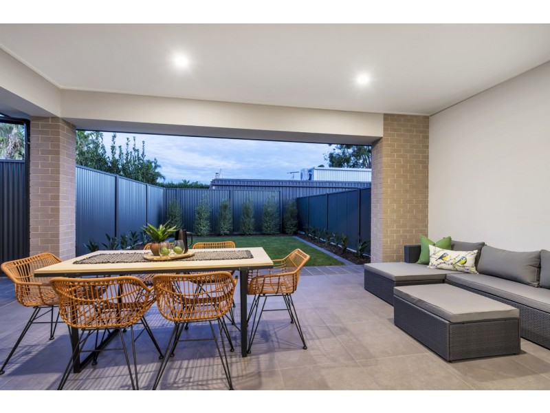 27A Glenhuntley Street, Woodville South SA 5011