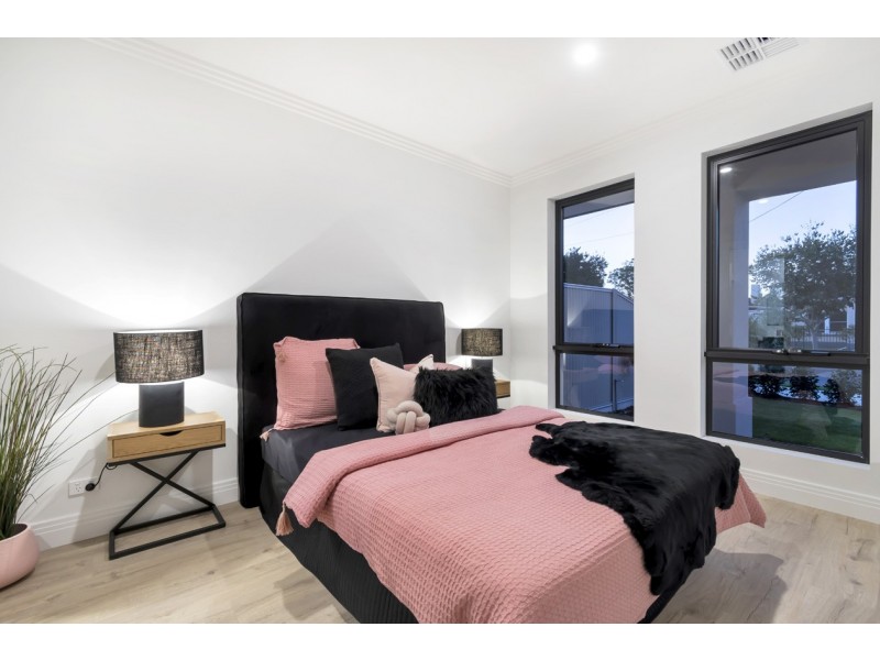 27A Glenhuntley Street, Woodville South SA 5011