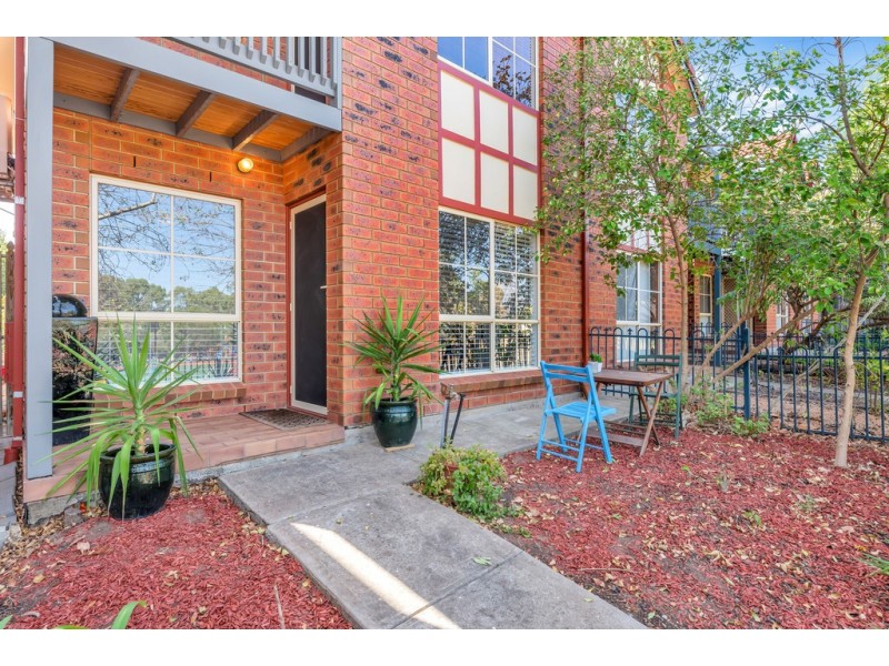 4, 36-38 Debenham Court, Greenwith SA 5125