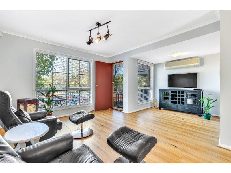 4, 36-38 Debenham Court, Greenwith SA 5125