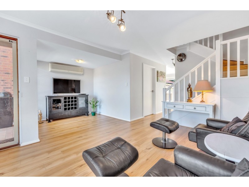 4, 36-38 Debenham Court, Greenwith SA 5125