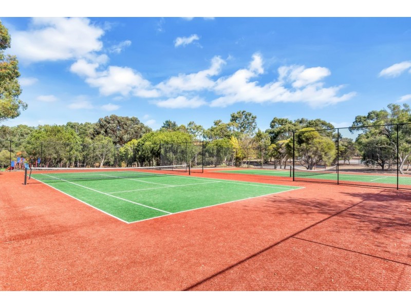 4, 36-38 Debenham Court, Greenwith SA 5125