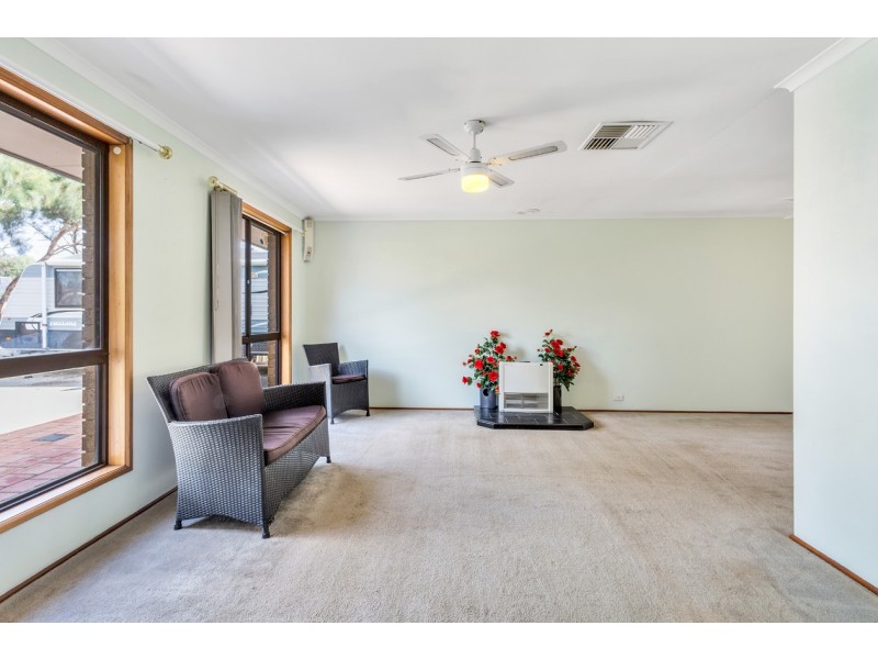 11 John Bull Court, Andrews Farm SA 5114