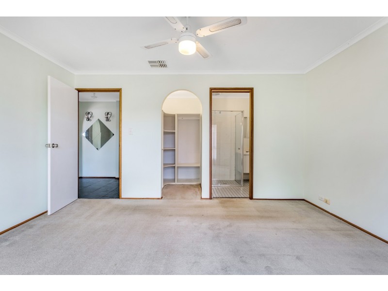 11 John Bull Court, Andrews Farm SA 5114