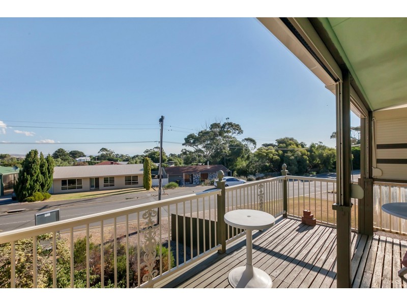 3 Broadbeach Drive, Carrickalinga SA 5204