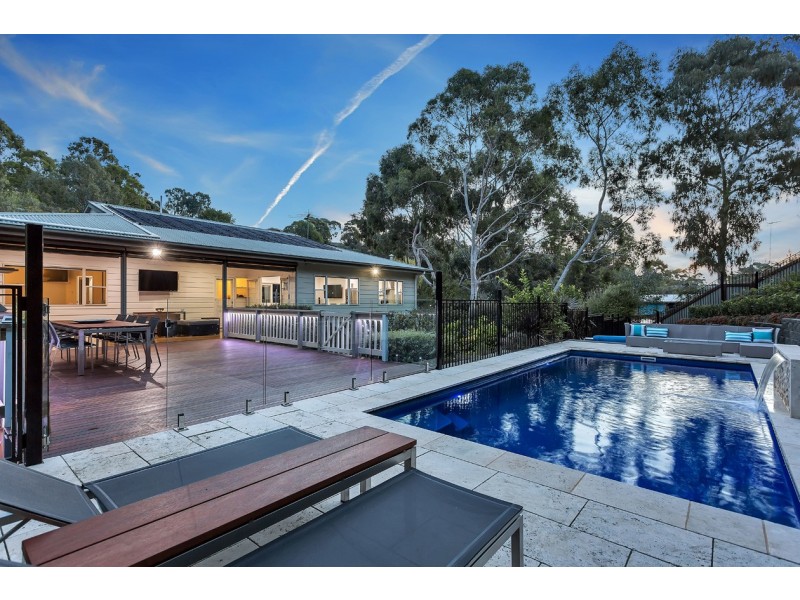 50 Yurilla Drive, Bellevue Heights SA 5050