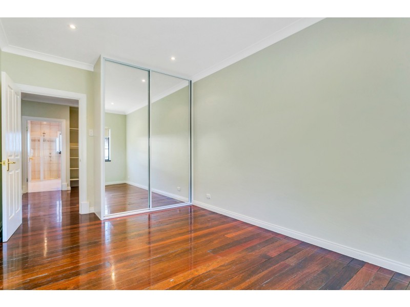 26 Highfield Drive, Aberfoyle Park SA 5159