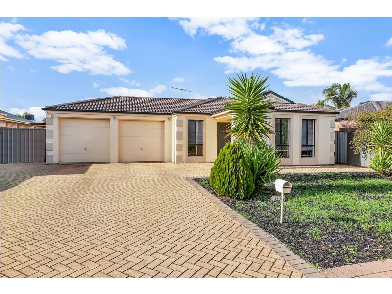 21 Lakeside Drive, Andrews Farm SA 5114