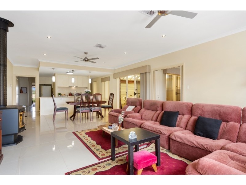 8 Lawrence St, Goolwa North SA 5214