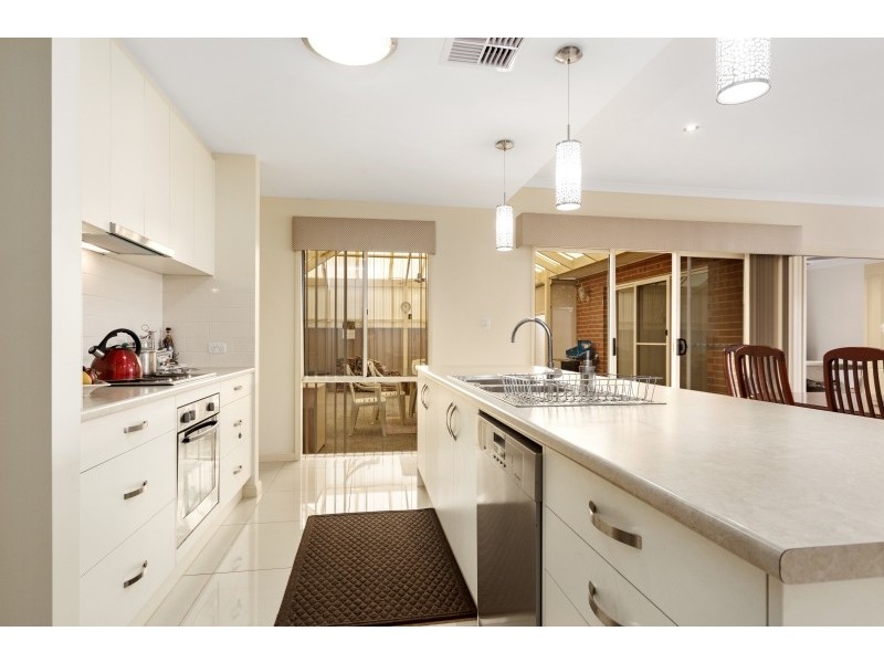 8 Lawrence St, Goolwa North SA 5214