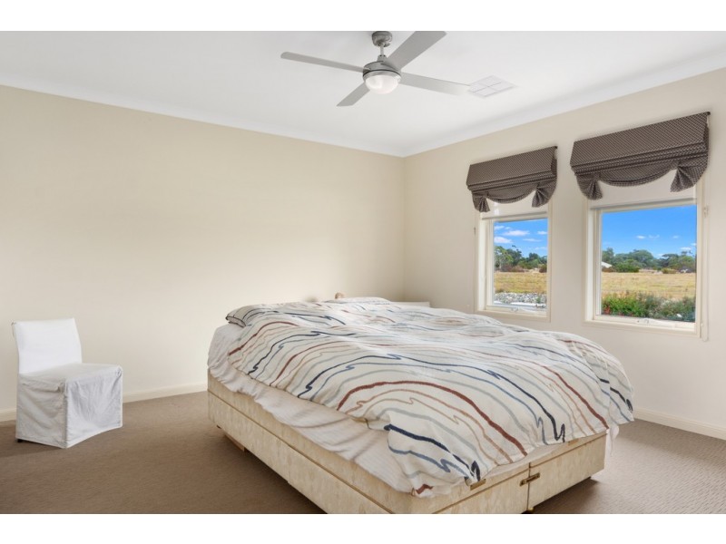 8 Lawrence St, Goolwa North SA 5214
