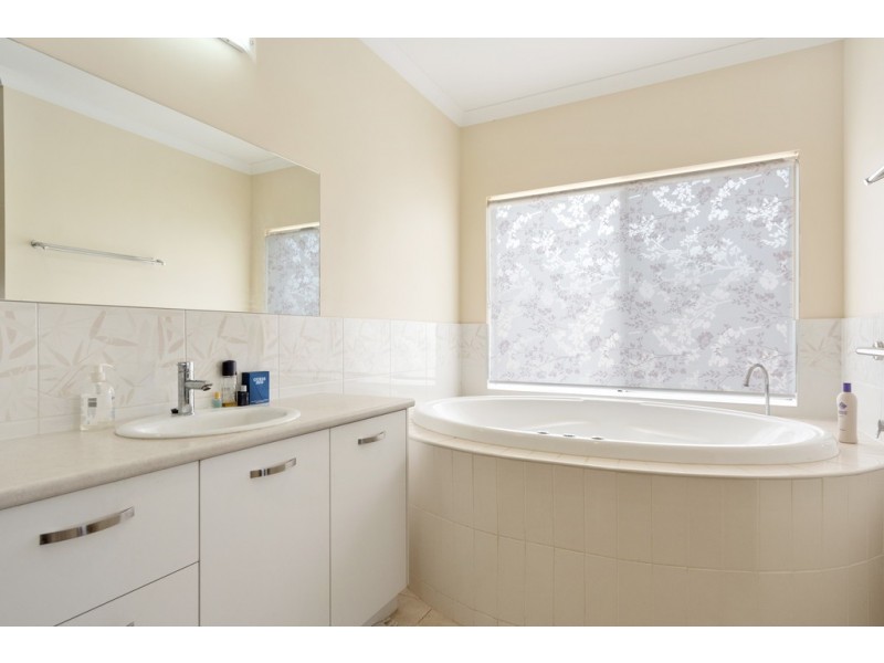 8 Lawrence St, Goolwa North SA 5214
