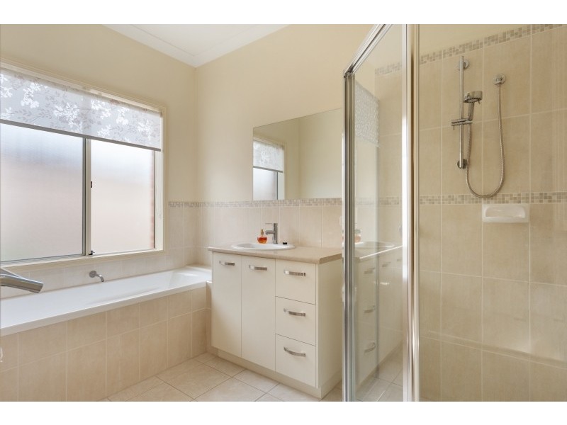 8 Lawrence St, Goolwa North SA 5214