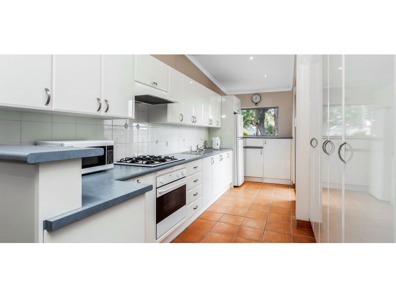 10 Sunset Crescent, Grange SA 5022