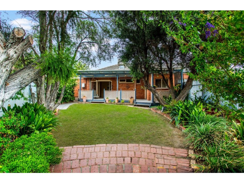 10 Sunset Crescent, Grange SA 5022