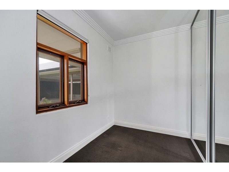 202 Trimmer Parade, Seaton SA 5023