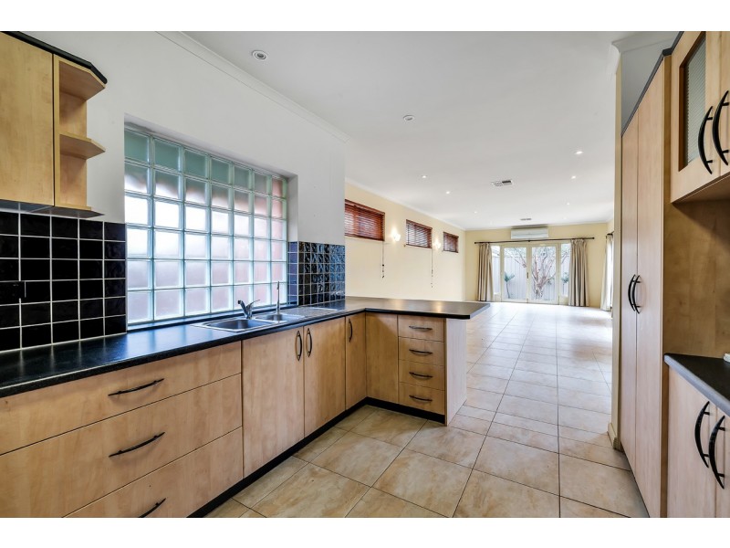 8 Matheson Avenue, Findon SA 5023