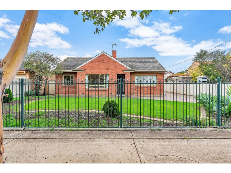 8 Matheson Avenue, Findon SA 5023