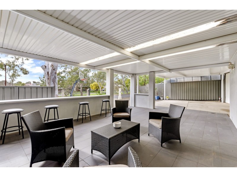 4A Newman Ave, Tea Tree Gully SA 5091