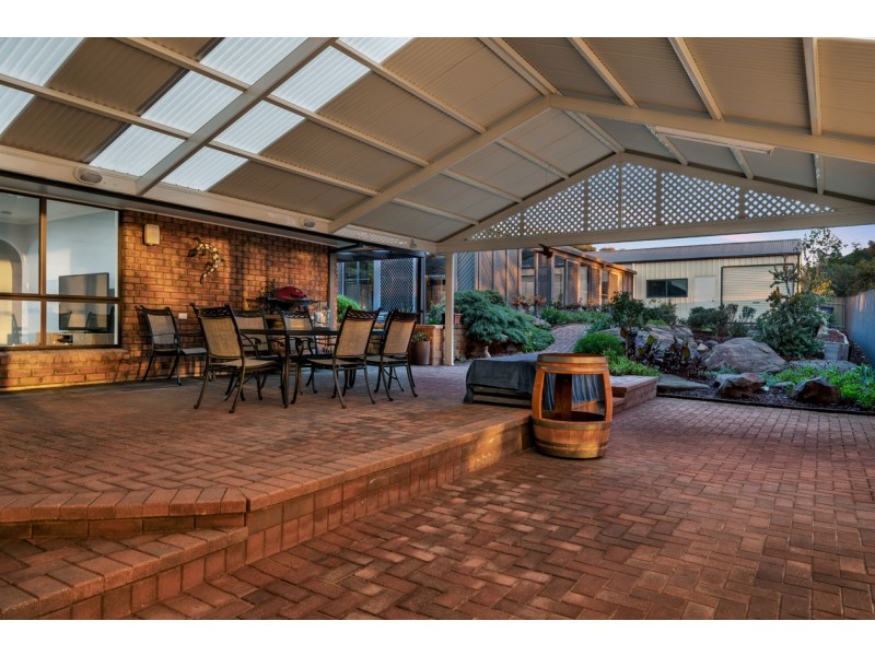 202 Chandlers Hill Road, Happy Valley SA 5159