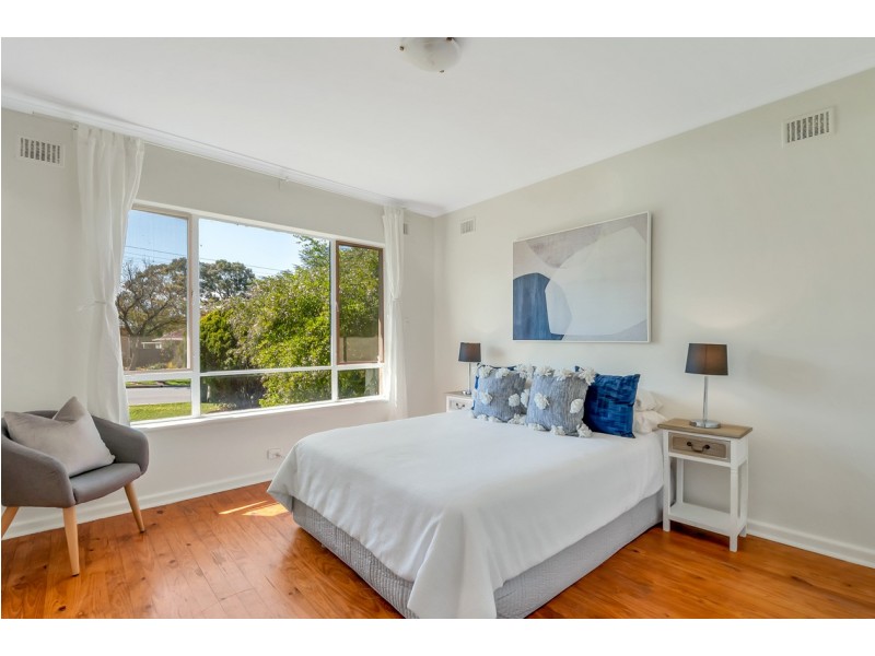 13 Barbara Street, Modbury SA 5092