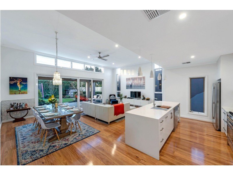 5 Hobart Road, Henley Beach South SA 5022