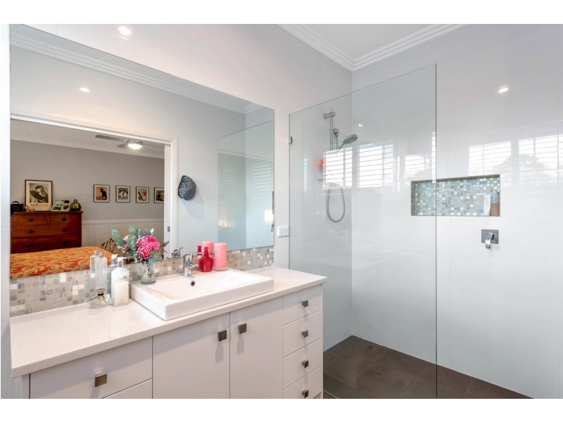 5 Hobart Road, Henley Beach South SA 5022