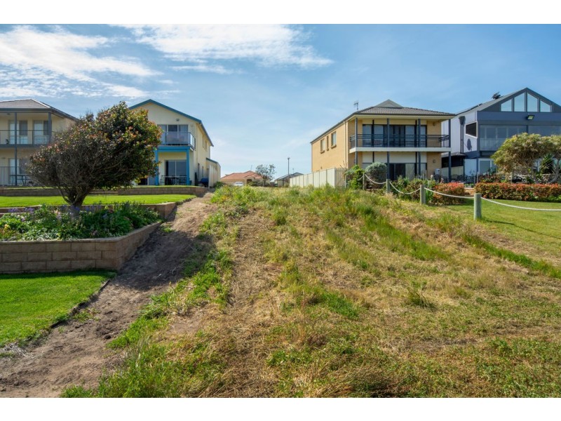 45 Wentworth Parade, Hindmarsh Island SA 5214