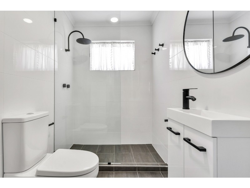 17, 17-19 Caroline Street, Glenelg North SA 5045