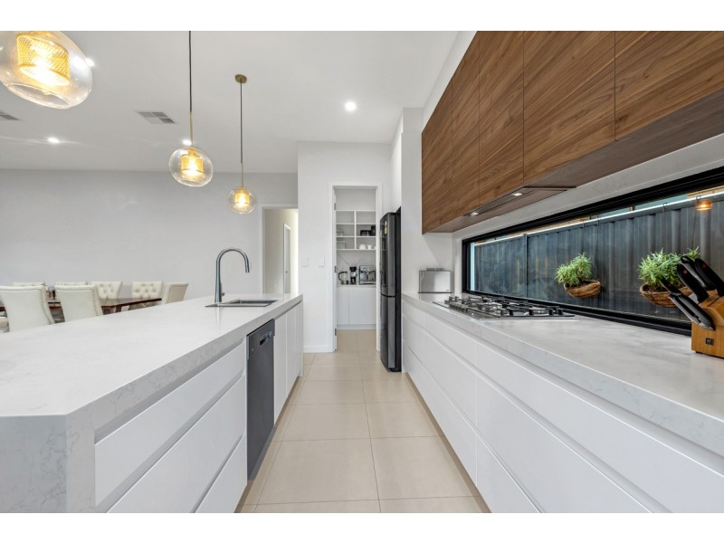 8A Gurner Terrace, Grange SA 5022