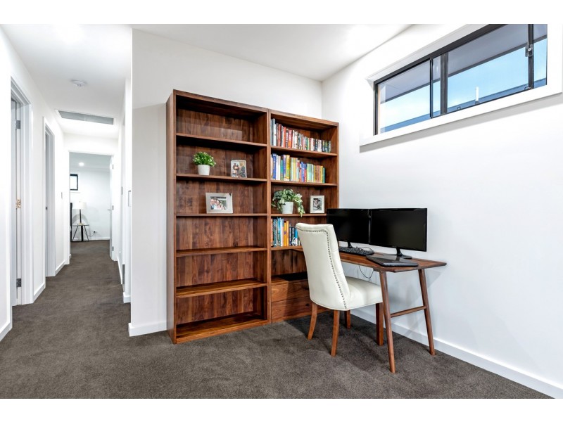 8A Gurner Terrace, Grange SA 5022