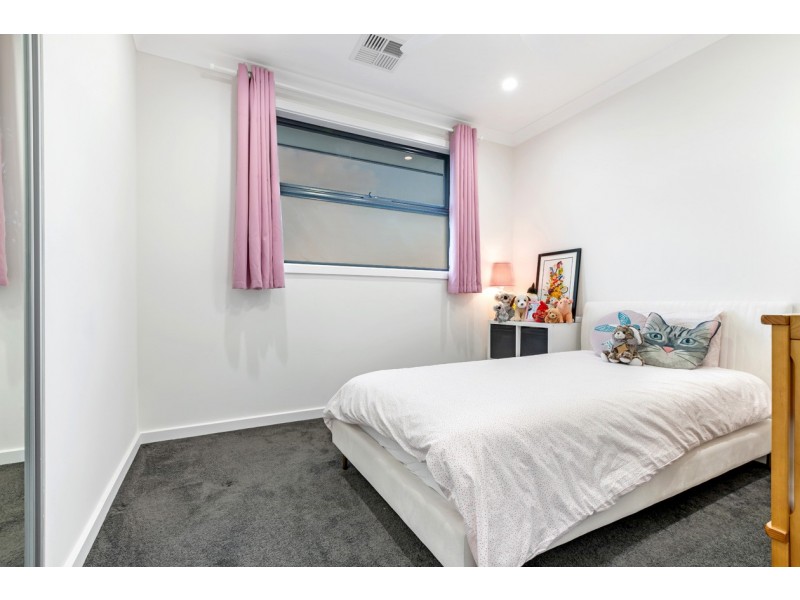 8A Gurner Terrace, Grange SA 5022