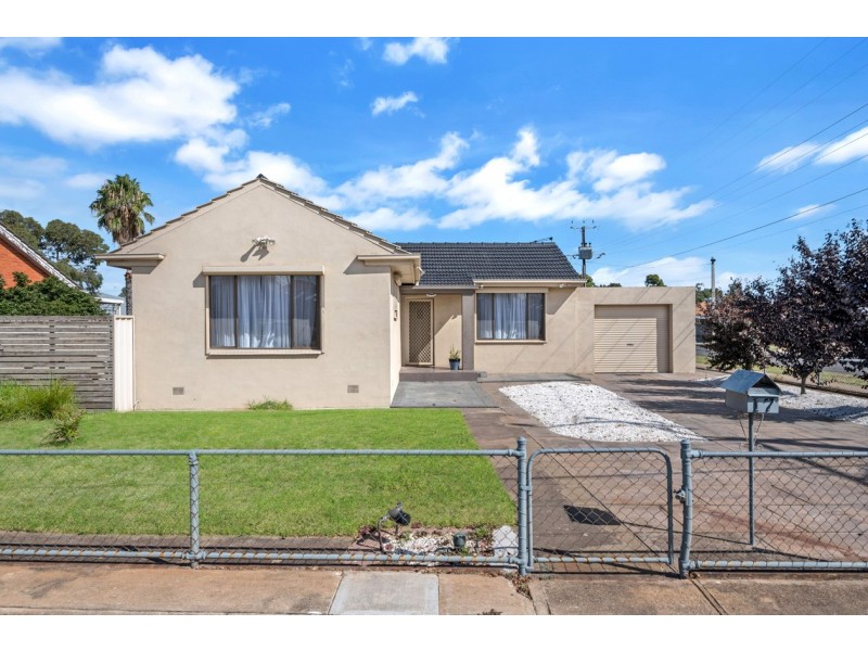 17 Cleve Street, Mansfield Park SA 5012