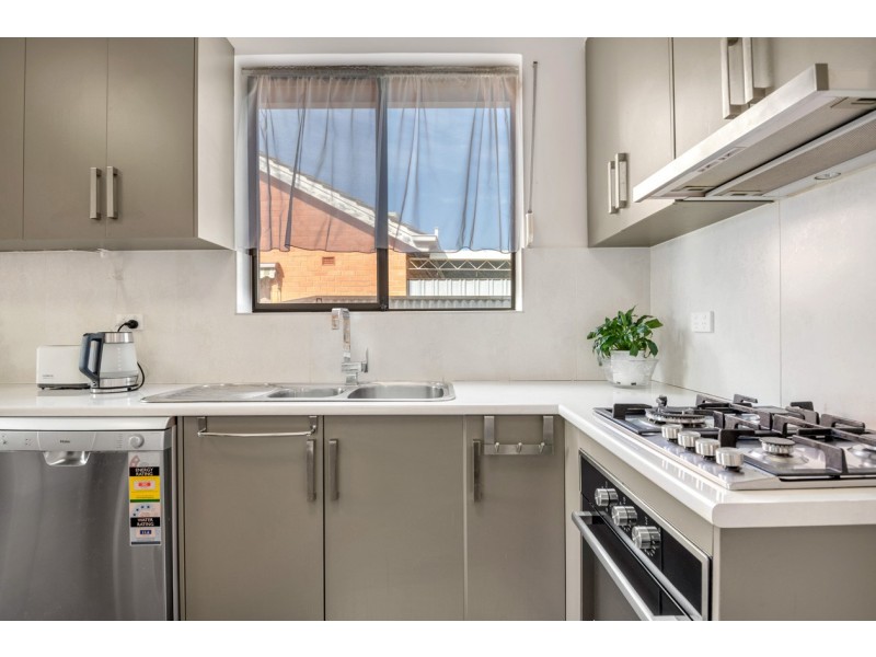 17 Cleve Street, Mansfield Park SA 5012