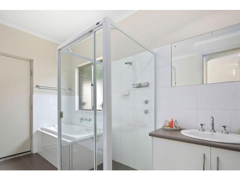 7 Byron Avenue, Clovelly Park SA 5042