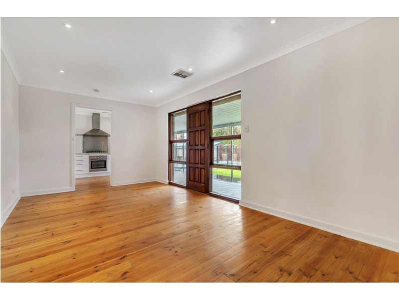 10 Osborne Road, North Haven SA 5018
