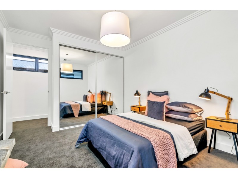 13 Hobart Road, Henley Beach South SA 5022