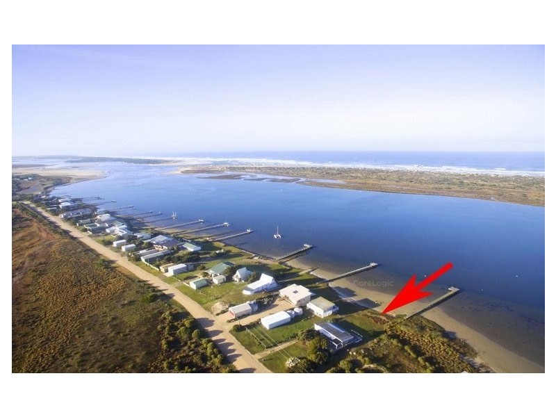65 Goolwa Channel Drive, Hindmarsh Island SA 5214