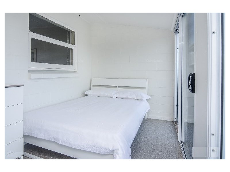 65 Goolwa Channel Drive, Hindmarsh Island SA 5214